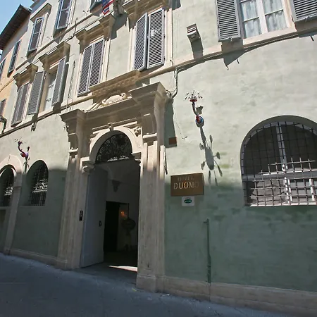 ドゥオモ 3* シエーナ