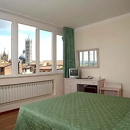 Duomo 3* سيينا