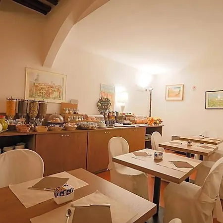 فندق Duomo سيينا