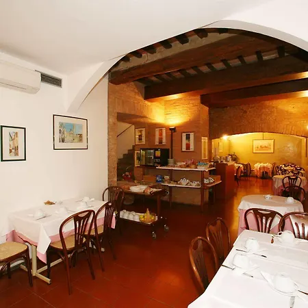 ドゥオモ ホテル 3*