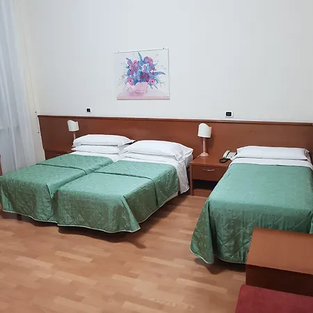 Duomo Hotel 3*